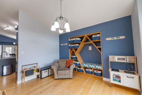 165 Muldoon Crescent, Hinton, AB - Indoor