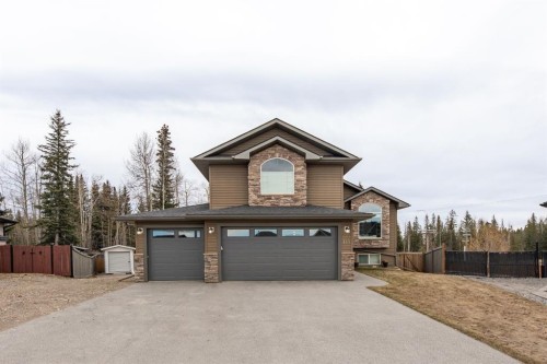 165 Muldoon Crescent  Hinton, AB T7V 0A1