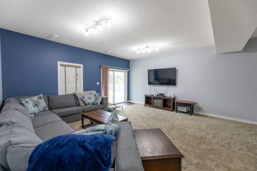 165 Muldoon Crescent, Hinton, AB - Indoor Photo Showing Living Room