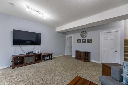 165 Muldoon Crescent, Hinton, AB - Indoor