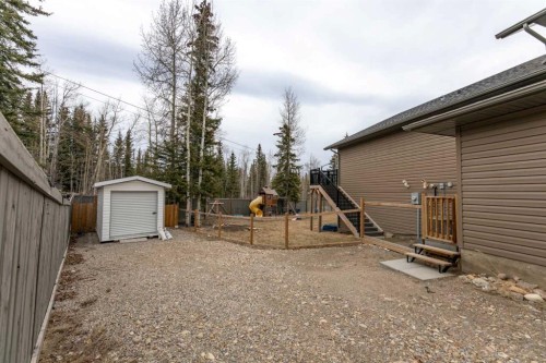 165 Muldoon Crescent, Hinton, AB - Outdoor