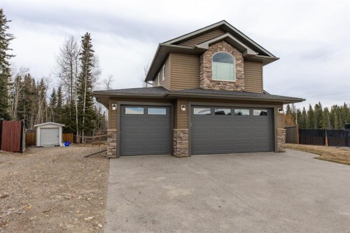 165 Muldoon Crescent, Hinton, AB - Outdoor