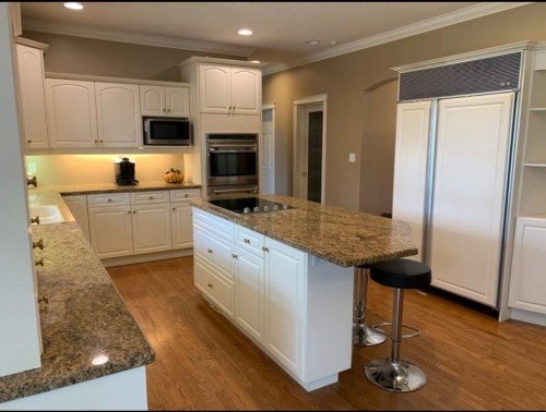 113 Park Drive, Whitecourt, AB - Indoor Photo Showing Kitchen
