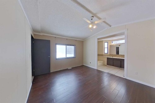 2135 Mistassiniy Road, Wabasca, AB - Indoor Photo Showing Other Room