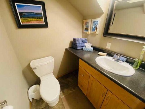158 Maligne Drive, Hinton, AB - Indoor Photo Showing Bathroom