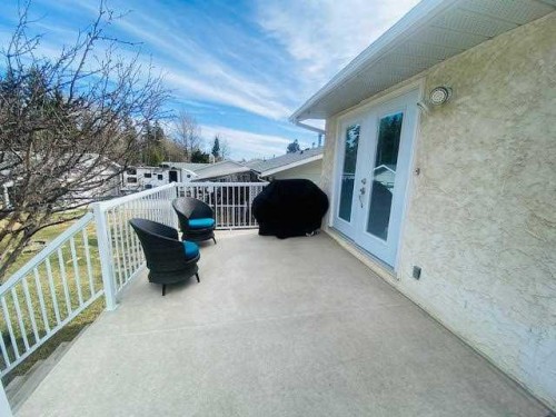 158 Maligne Drive, Hinton, AB - Outdoor