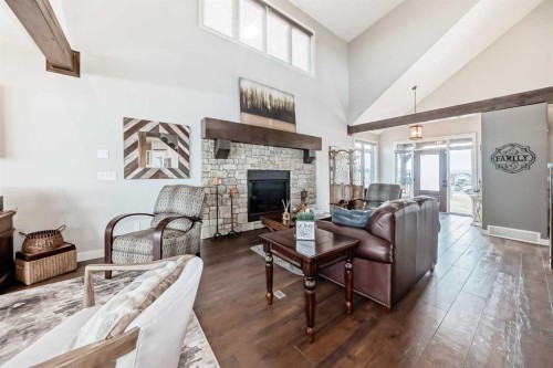 21 Marina View Close, Rochon Sands, AB - Indoor Photo Showing Living Room With Fireplace