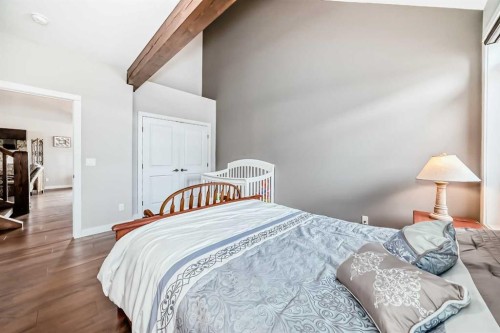 21 Marina View Close, Rochon Sands, AB - Indoor Photo Showing Bedroom