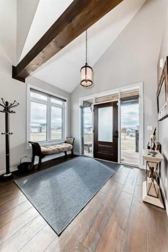 21 Marina View Close, Rochon Sands, AB - Indoor Photo Showing Other Room