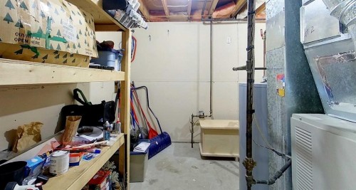 4307 10 Avenue, Edson, AB - Indoor Photo Showing Basement
