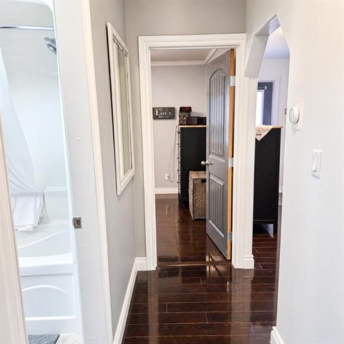 5015 8 Avenue, Edson, AB - Indoor Photo Showing Other Room