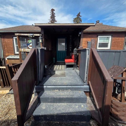 5015 8 Avenue, Edson, AB - Outdoor With Deck Patio Veranda With Exterior