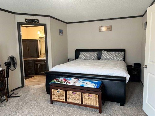 812 5 A Street, Fox Creek, AB - Indoor Photo Showing Bedroom