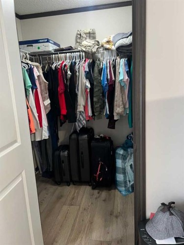 812 5 A Street, Fox Creek, AB - Indoor With Storage