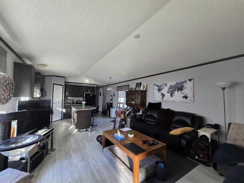 606 52 Street, Edson, AB - Indoor