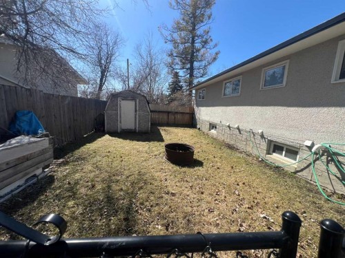 4830 16 Avenue, Edson, AB - Outdoor