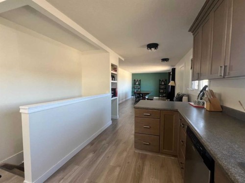 4830 16 Avenue, Edson, AB - Indoor Photo Showing Other Room