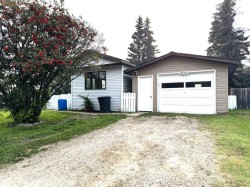 1305 11 Street SESlave Lake, AB T0G 2A3