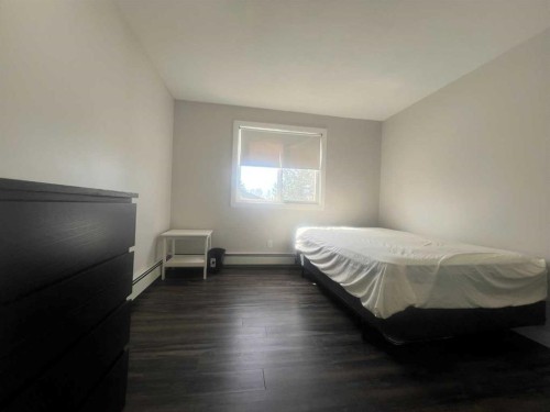 217A-5611 10 Avenue, Edson, AB - Indoor Photo Showing Bedroom