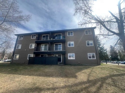 217A-5611 10 Avenue, Edson, AB - Outdoor With Balcony
