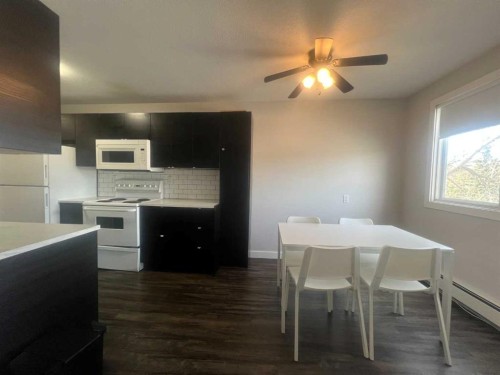 217A-5611 10 Avenue, Edson, AB - Indoor