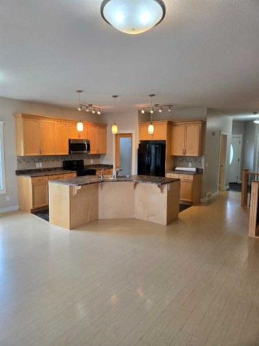601 3 Street, Fox Creek, AB 