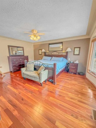 39 Ravine Drive, Whitecourt, AB - Indoor Photo Showing Bedroom