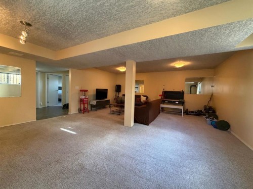 5910 10 Avenue, Edson, AB - Indoor