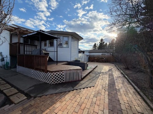 5910 10 Avenue, Edson, AB - Outdoor With Deck Patio Veranda