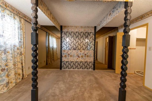 548 Mountain Street, Hinton, AB - Indoor