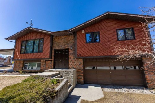 548 Mountain Street, Hinton, AB - Outdoor With Exterior