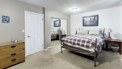 4347 9Th Avenue, Edson, AB - Indoor Photo Showing Bedroom