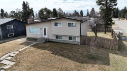 4347 9th Avenue Edson, AB T7E 1B4