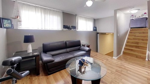 4347 9Th Avenue, Edson, AB - Indoor