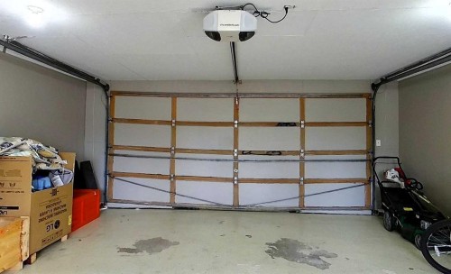 4347 9Th Avenue, Edson, AB - Indoor Photo Showing Garage