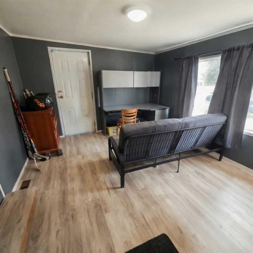 21-6026 13 Avenue, Edson, AB 