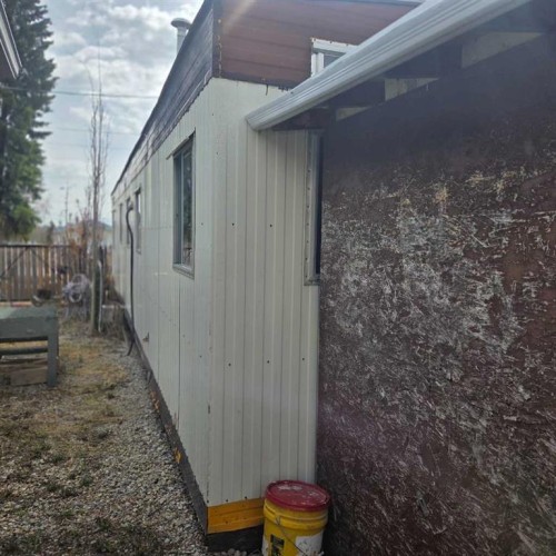 21-6026 13 Avenue, Edson, AB 