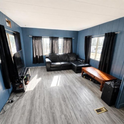 21-6026 13 Avenue, Edson, AB 