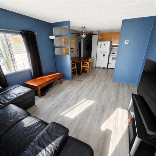 21-6026 13 Avenue, Edson, AB 