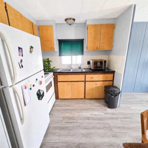 21-6026 13 Avenue, Edson, AB 