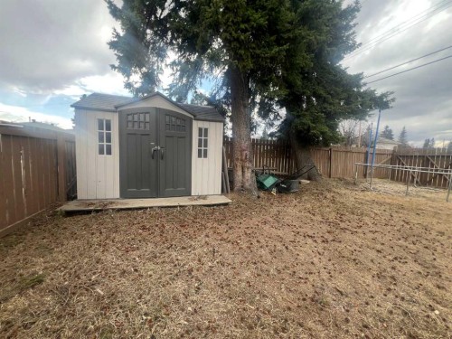 4238 5 Avenue, Edson, AB - Outdoor