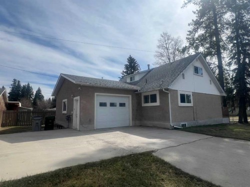 4238 5 Avenue, Edson, AB - Outdoor