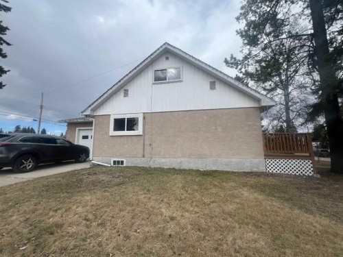 4238 5 Avenue, Edson, AB - Outdoor