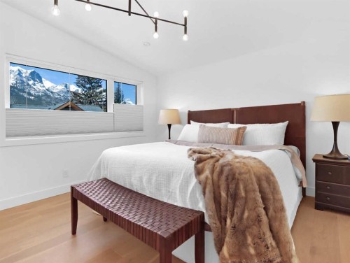512 8Th Avenue, Canmore, AB - Indoor Photo Showing Bedroom
