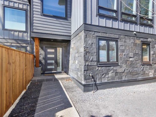 512 8Th Avenue, Canmore, AB - Outdoor