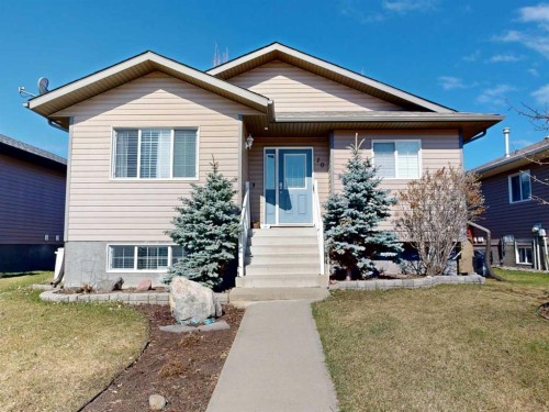 10 Rivers Place  Whitecourt, AB T7S 0A8
