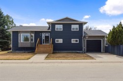 2 Pritchard Drive Whitecourt, AB T7S 1B7