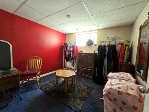 1207 61 Street, Edson, AB - Indoor