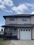 8 Birch Lane Whitecourt, AB T7S 1E3
