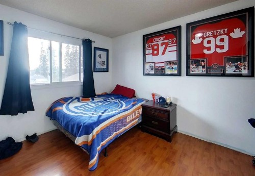 1206 50 Street, Edson, AB - Indoor Photo Showing Bedroom